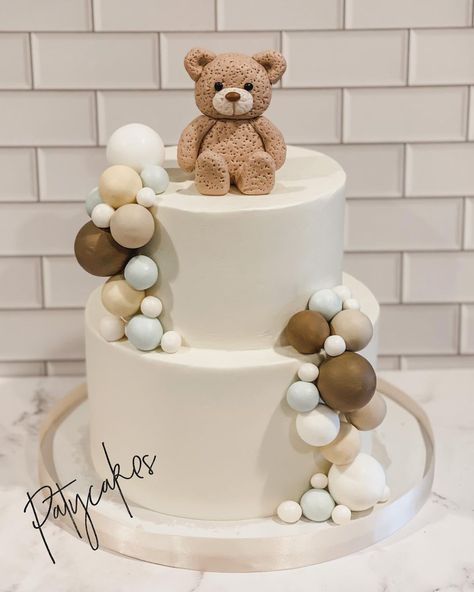 Bear Themed Gender Reveal Cake, We Can Barely Wait Cake Ideas, Bear Pull Apart Cupcakes, We Can Bearly Wait Baby Shower Cakes, I Can Bearly Wait Cake, Gender Reveal Bear Theme Cake, We Bearly Can Wait, Bearly Wait Cake Ideas, We Can Bearly Wait Cake Pink