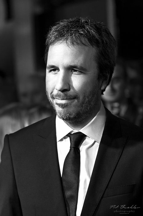 DENIS VILLENEUVE Dennis Villeneuve, Denis Villeneuve, Movie Director, Moving Pictures, Black And White, Tv, Film, White, Quick Saves