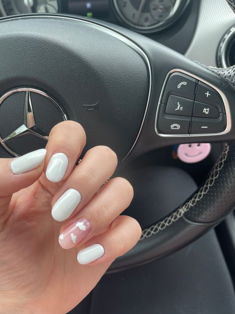 Corporate Nail Designs, Nails With Cloud Design, White Cloud Nails, Plane Nails, Work Nails Professional, Office Nails Classy, Office Nails Professional, Corporate Nails, Cloudy Nails