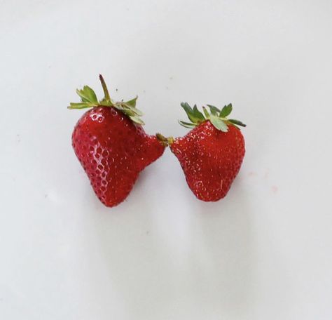 Strawberry Nose-Kisses! 🍓💋🍓#ItsFridayKissMe #HaveAGreatWeekend! Fruit, Strawberry Nose