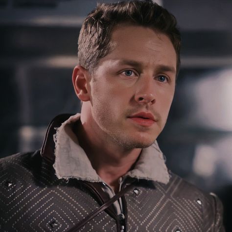 once upon a time icons // prince charming icons // david nolan icons David Nolan Icon, David Nolan Once Upon A Time, Once Upon A Time Charming, Prince Charming Once Upon A Time, David Ouat, Anastasia Icons, Ouat Charming, Once Upon A Time David, Once Upon A Time Characters