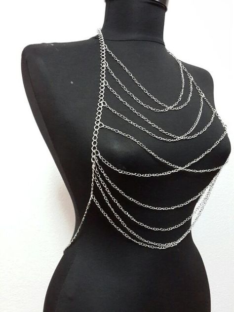 Body Chain Outfit, Silver Body Chain, Body Chain Necklace, Body Jewerly, Body Necklace Chain, Body Chain Harness, Body Necklace, Silver Bodies, Body Chains