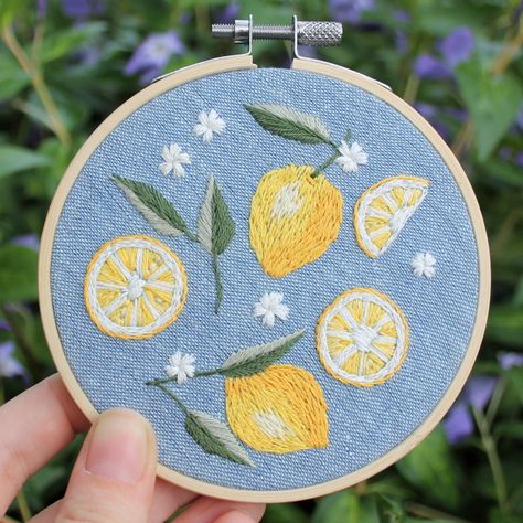 Citrus Dreams, Lemons - PDF Hand Embroidery Pattern - Products - SWAK Embroidery Tela, Citrus Embroidery Pattern, Lemon Cross Stitch Pattern, Embroidery Fruits And Vegetables, Summer Embroidery Ideas, Embroidery Citrus, Lemon Embroidery Pattern, Fruit Embroidery Patterns, Lemons Embroidery