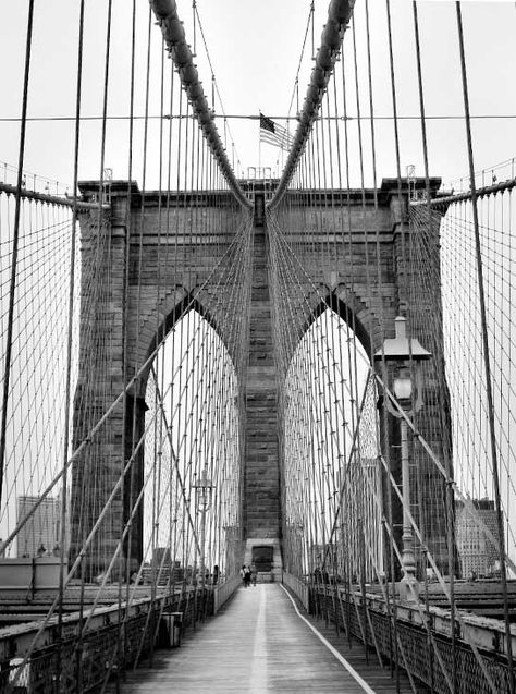 #11. Symmetrically balanced because both sides of the bridge are equal in size, and shape. They correspond with each other. Balance Composition, Symmetry Photography, Radial Balance, Principals Of Design, Asymmetrical Balance, Student Reference, Symmetrical Balance, Nyc Landmarks, Colour Wheel