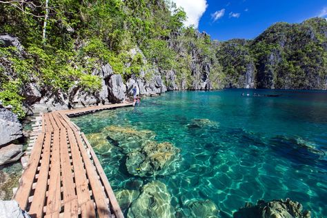 Lake Kayangan, Coron Puerto Princesa, Kayangan Lake, Baguio Philippines, Coron Island, Philippine Holidays, Palawan Island, Baguio City, Mountain Lakes, Beach Adventure