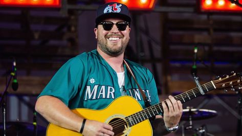 Mitchell Tenpenny Plots Album Release Tour Dierks Bentley, Meghan Patrick, Mitchell Tenpenny, Walker Hayes, Country Music News, Music Pics, Country Music Artists, Country Men, Luke Bryan