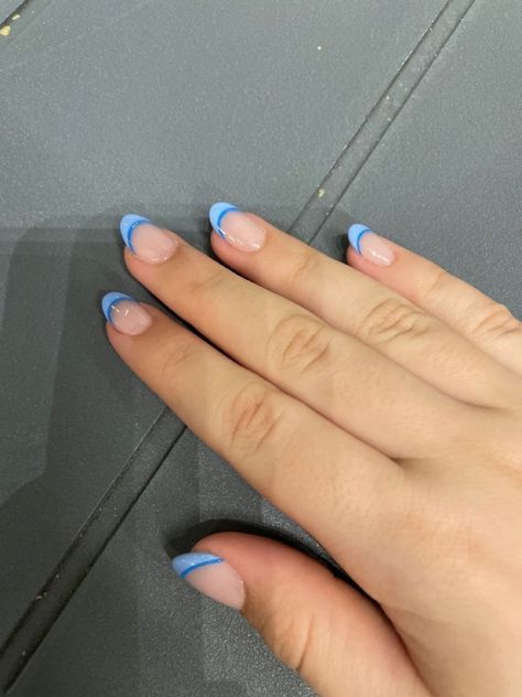 There's a new beauty trend taking over Instagram and it's absolutely stunning. Say hello to "quartz nails". Nails, Art, French Tip, Simple Nails, Almond, Blue