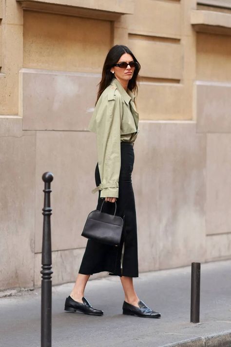 The Row Bag Street Style, The Row Street Style, Kendall Jenner The Row, The Row Aesthetic, Kaya Gerber, The Row Fashion, Style In Paris, Street Style Handbags, Street Wear Aesthetic