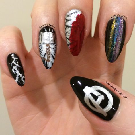 Avenger Nails, Avengers Nail Art, Avengers Clothes, Superhero Nails, Avengers Nails, Marvel Nails, Tower Photography, Thor Avengers, Avengers Thor