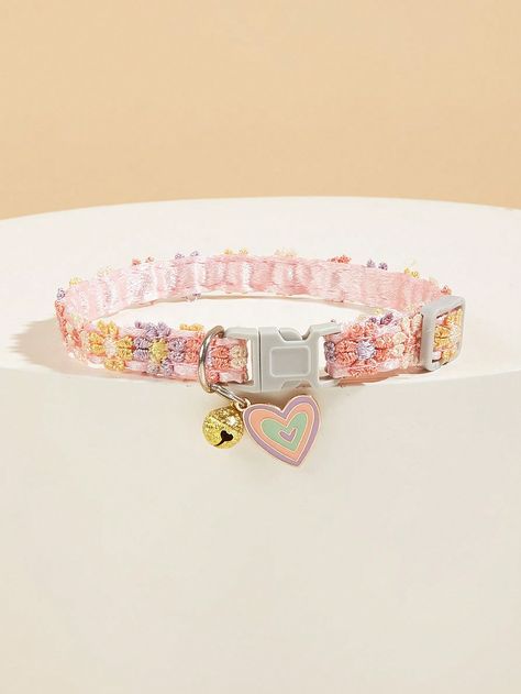 Kitten Accessories Aesthetic, Cat Accessories Products, Cat Collar Aesthetic, Pink Dog Accessories, Cottage Core Cat, Cat Outfits Pets, Pink Cat Collar, Pretty Dog Collars, Cat Laser Toy