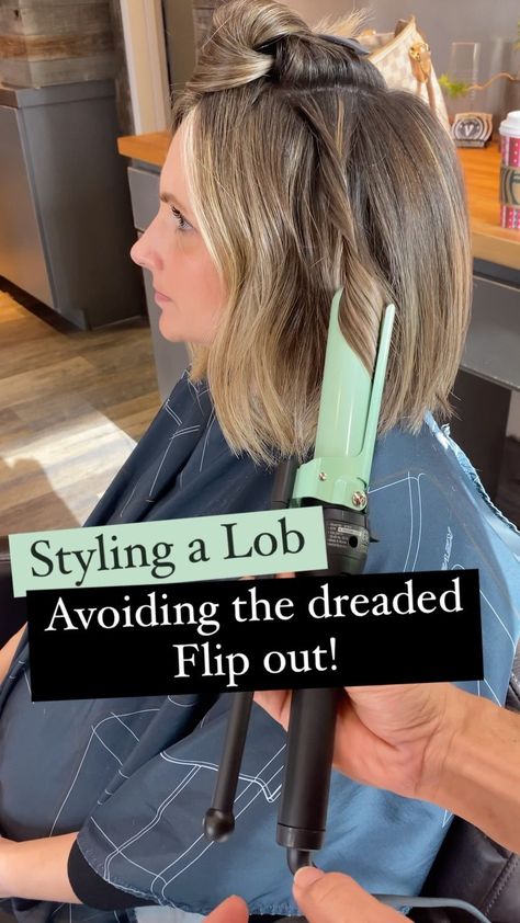 Ray Hornback Bob Haircutting Education | Styling a Lob haircut. Avoid the dreaded flip out at the shoulder. Most of my lob haircut clients say they hate it when the hair flips… | Instagram Styling A Lob, Curls For Medium Length Hair, 2023 Bob, Lob Styling, Short Hair Waves, Bangs Bob, Hair Curling Tips, How To Curl Short Hair, Bob Haircut For Fine Hair