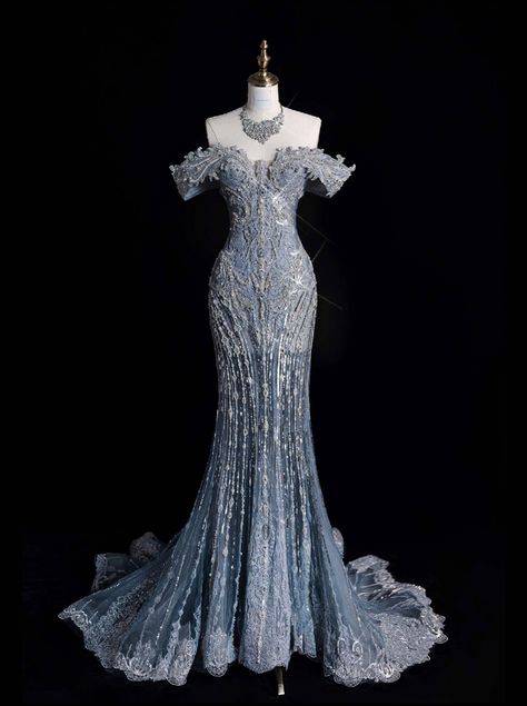 Hollywood Gowns Prom, Old Hollywood Prom, Hollywood Gowns, Fw 2024, Men Beards, Prom Dress Inspo, Gowns Dresses Elegant, Stunning Prom Dresses, Fantasy Dresses