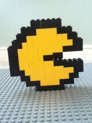 Lego Pacman, Lego Easy, Lego Classroom, Easy Lego Creations, Floor Inspiration, Lego Videos, Lego Wall, Lego Club, Book Character Costumes