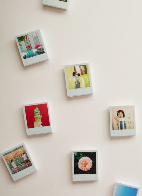 DIY Mini Polaroid Magnets Come in Just 1 Size: Fun Polaroid Magnets, Diy Polaroid, Polaroid Diy, Cute Magnets, Diy Magnets, Mini Polaroid, Mini Magnets, Photo Deco, Polaroid Pictures