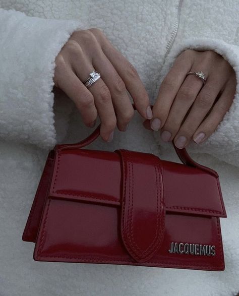 in awe Jacquemus Bag, Inside My Bag, Red Love, Red Bags, Brown Aesthetic, Cherry Red, New Bag, Cloth Bags, Luxury Branding