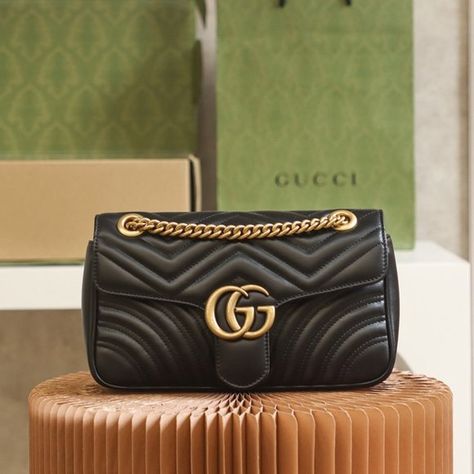 &️Gucci GG Marmont Matelasse Mini shoulder Bag Gucci Bag Aesthetic, Gucci Gg Marmont Matelasse, Gucci Marmont Bag, Gucci Marmont, Bag Aesthetic, Gucci Gg Marmont, Closet Organizer, Bags Aesthetic, Gg Marmont