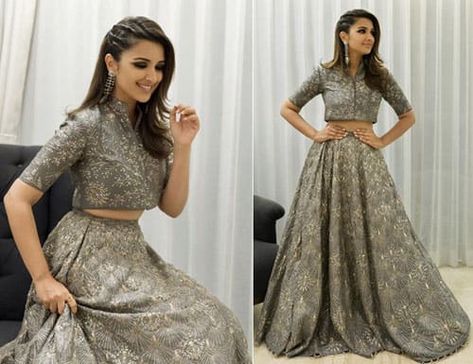 Cute Side Braided Hairdo for Lehenga Short Hairstyle Women For Lehenga, Hair Styles With Gown Dress, Hairdo For Lehenga, Hairstyles For Gowns Indian, Latest Hair Styles With Lehnga, Hairstyle In Gown, Hair Styles On Lehenga Indian Outfits, Open Hairstyles For Gown, Hair Styles With Gown