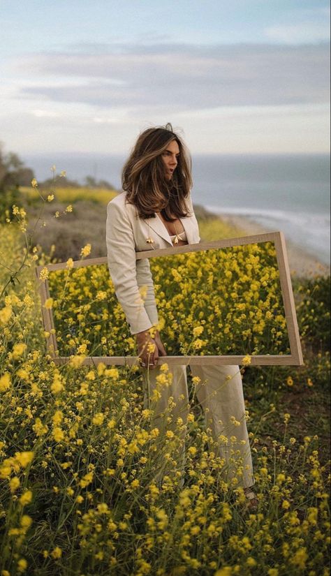 Senior Pictures, Tezza Barton, Female Photographers, Shades Of Yellow, Flower Field, Spring Flowers, Wild Flowers, Mirror, Photographer