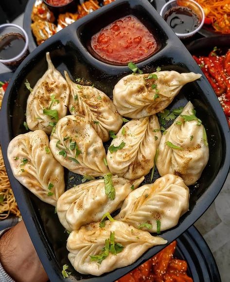 Essen, Momo Food, Nepali Food, Food Snap, Mermaid Photography, Tastemade Recipes, Quick Recipes Snacks, Vegetarian Snacks Recipes, Food Babe