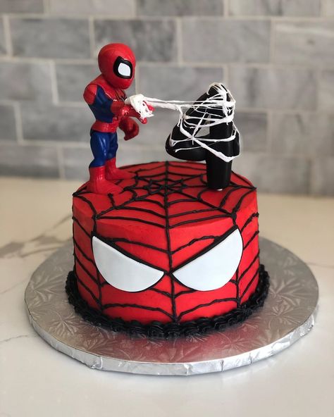 Spider Man Smash Cake, Boy 4th Birthday Cake, Spiderman Fourth Birthday, Mini Spiderman Cake, Marvel Birthday Party Cake, Spiderman 3rd Birthday Cake, Easy Spider Man Cake, Diy Spider Man Cake, Spiderman Cake 4th Birthday