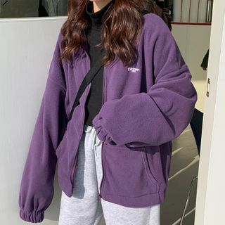 Buy Iduna Lettering Embroidered Fleece Zip Jacket at YesStyle.com! Quality products at remarkable prices. FREE Worldwide Shipping available! Harajuku Hoodie, Velvet Sweatshirt, Harajuku Women, Fluffy Jacket, Cozy Coats, Street Sweatshirt, Outwear Women, Vintage Clothes Women, Outerwear Fashion