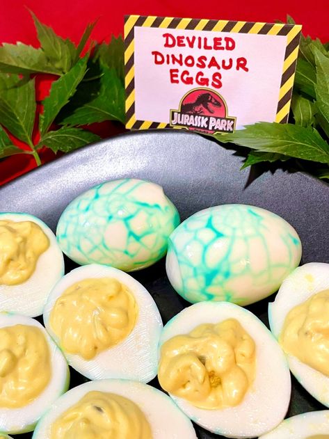 Jurassic Park Snack Ideas, Dinosaur Camping Birthday, Dinosaur Dinner Party, Jurassic Park Snacks, Godzilla Themed Food, Jurassic World Food Ideas, Jurrasic Park Themed Dinner, Jurassic Park Lego Party, Jurassic Party Food