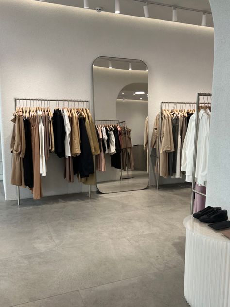 Dress Hire Business, Boutique Astetic, Aesthetic Clothing Store Interior, Clothing Store Aesthetic, Clothing Boutique Interior Design, Small Clothing Store Interior, Boutique Clothing Store Design, Minimalist Clothing Brands, Clothing Boutique Interior