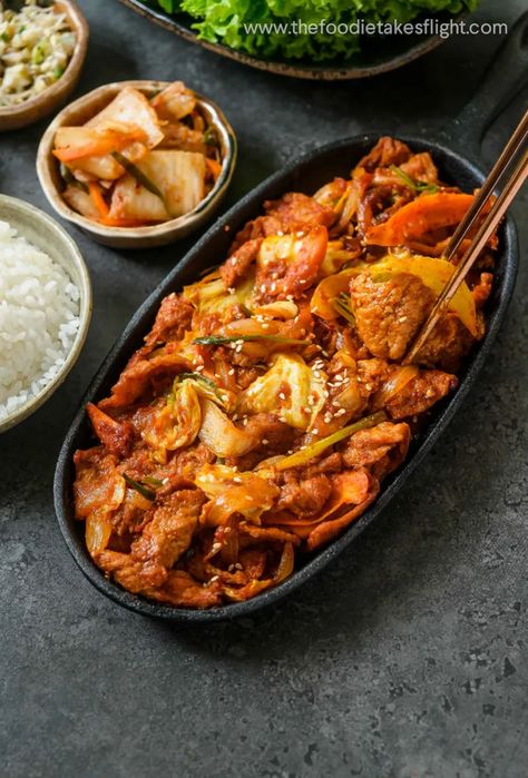 Korean Spicy “Pork” Stir-Fry (Vegan) - Jeyuk Bokkeum or Dwaeji Bulgogi - The Foodie Takes Flight Essen, Dwaeji Bulgogi, Jeyuk Bokkeum, Pork Bulgogi Recipe, Korean Spicy Pork, Vegan Korean Food, Spicy Korean Pork, Korean Pork, Bulgogi Recipe