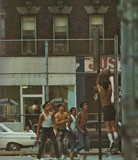 Anthony Burgess, 1970s. Charles Bukowski, Tumblr, New York Basketball, Spanish Harlem, Street Basketball, Estilo Cholo, Basketball Photography, Basketball Art, New York Aesthetic