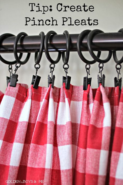 Primitive Kitchen, Vintage Window Coverings, Creative Curtain Rods Ideas, Curtains Made From Dish Towels, Cottage Kitchen Window Treatments, Cortinas Country, No Sew Curtains, Kitchen Window Treatments, Kitchen Door