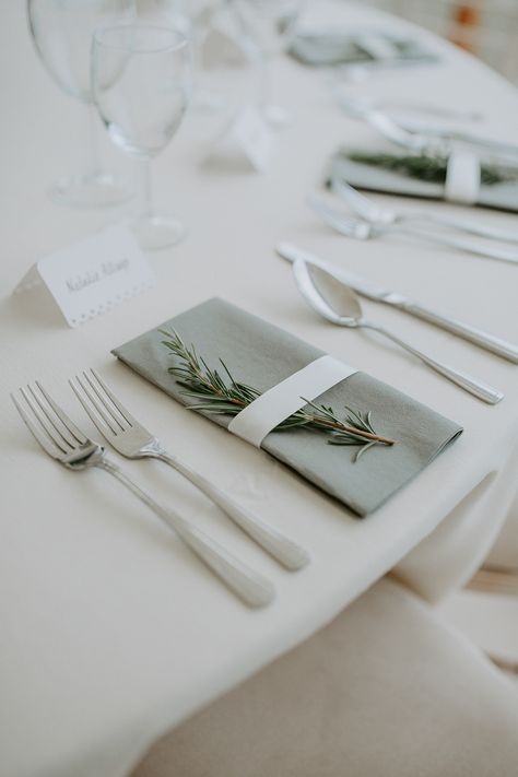 Table Settings Napkins Cloth, Wedding Place Setting For Buffet, Cloth Napkin Place Setting, White And Greenery Table Setting, Place Setting With Napkin, Wedding Napkin Decor, Wedding Table Settings Without Plates Simple, Napkin Only Place Setting, Napkin Only Place Setting Wedding