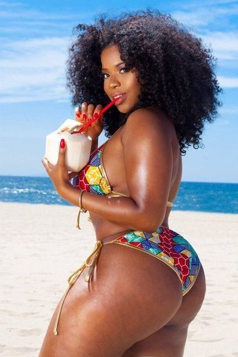 Black Women, Beautiful African Women, Beautiful Dark Skin, Ebony Women, African Beauty, Curvy Girl Outfits, Curvy Women Fashion