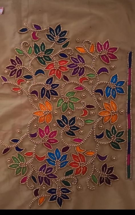 Patchwork, Couture, Maggam Work New Designs, Maggam Work For Dresses, Maggam Work Hand Designs, Aari Back Neck Designs For Blouses, Art Work Design Blouse, New Hand Work Designs, Aari Design