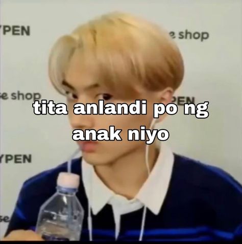 Tagalog Memes Funny Humor, Crush Memes Funny Humor Filipino, Filipino Kanal Humor Pics, Banat Kay Crush, Kpop Filipino Memes, Kanal Humor Pics, Kanal Humor, Memes Tagalog, Funny Text Pictures