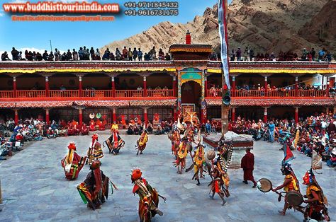 Best Hemis Festival Buddhist Tour package for Ladakh India. Hemis Festival is the best Buddhist Festival Tour Package to cover Namgyal Monastery in Dharmshala. Leh, Hemis Festival, Incredible Architecture, Ladakh India, Mask Dance, Leh Ladakh, Carnival Festival, India Tour, Indian Festivals