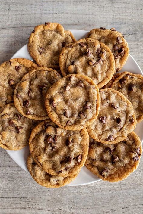 Better Than Subway Cookies, Chocolate Chip Cookies Subway, Subway Cookie Recipes, Subway Cookie, Subway Chocolate Chip Cookies, Fitwaffle Kitchen, Subway Cookies, Soft Chewy Chocolate Chip Cookies, Make Chocolate Chip Cookies