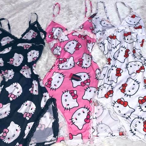 Sanrio Clothes, Hello Kitty Dress, Populaire Outfits, Kitty Clothes, Hello Kitty Clothes, Hello Kitty Accessories, Hello Kitty Aesthetic, Women Pajamas, Hello Kitty Pictures