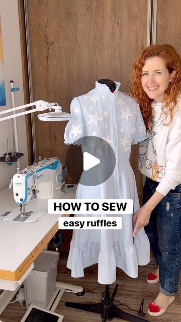 Julija Gobere on Instagram: "Fastest and easiest way to create ruffles 🤗  I’ll be honest - while this method is very convenient, this is not my favourite way to create ruffles, as I find it difficult to guess *exact* fabric size needed for ruffles 🫣😅 BUT if working with lots of ruffles and exact ruffle measurement is not important - then it’s a great and fast way 👌  Using this technique, increase tension to max and lengthen the stitch for more intense ruffles 🤗  #sewingmachine #singersewingmachine #singerheavyduty #sewingtutorial #howtosew #sewingtutorials #learntosew #sewingclasses #sewingclass" How To Make Ruffles With Fabric, Ruffle Tutorial, How To Make Ruffles, Sewing Ruffles, Ruffle Fabric, Singer Sewing Machine, Sewing Class, Learn To Sew, Be Honest