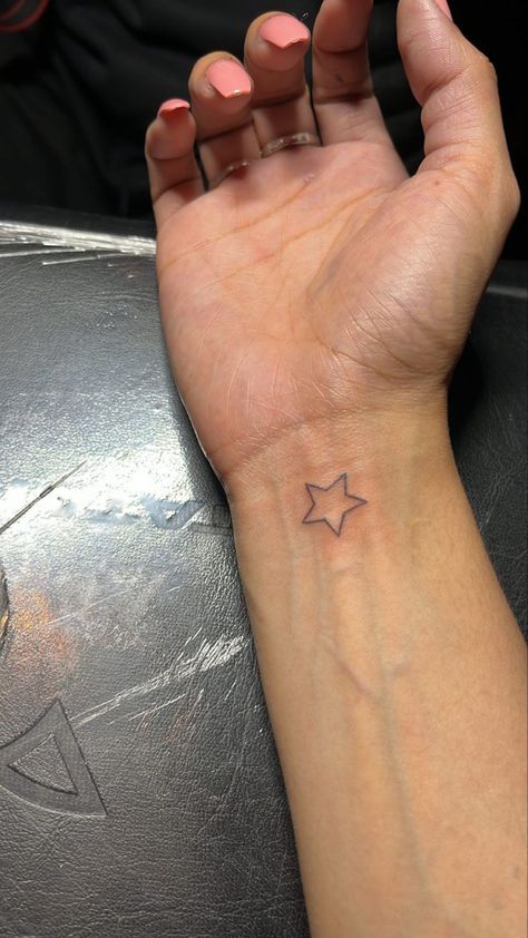 Uneven Star Tattoo, Numbers Font Tattoo, Tattoo Story Instagram, Tattoo Instagram Story, Pretty Numbers, Venus Tattoo, Font Tattoo, Star Tattoo, Tattoo Now