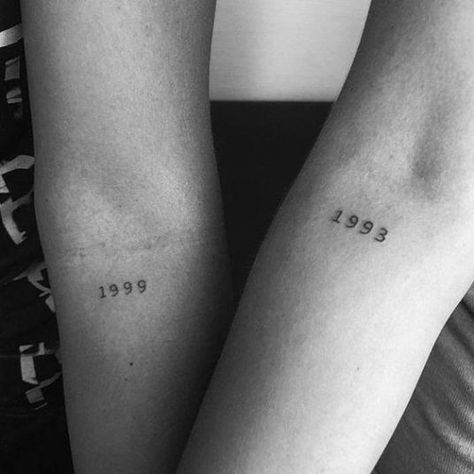 10 Minimalist Tattoo Designs For Your First Tattoo - Society19 UK Geometric Tattoos, Tattoo Inspiration, Free Tattoo Fonts, Font Tato, Couples Tattoos, Lavender Tattoo, Number Tattoos, Tattoo Schrift, Muster Tattoos