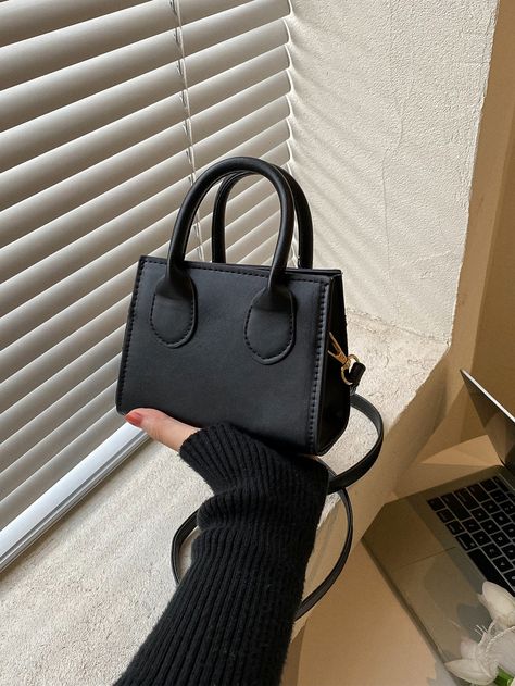 Black Elegant Collar  PU Leather Textured Pattern Square Bag Embellished   Women Bags Pretty Bags, Leather Texture, Mini Handbags, Word Wrap, Bag Bag, Square Bag, Women Bags, Black Handbags, Style Elegant