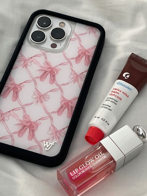 Clean Phone Case Aesthetic, Pink Pilates Princess Phone Case, Cute Phone Cases Pink, Wildflower Cases Wallpaper, Pink Phone Case Aesthetic, Pink Phone Cases Aesthetic, Wildflower Cases Aesthetic, Iphone Pink Case, Pink Iphone Aesthetic