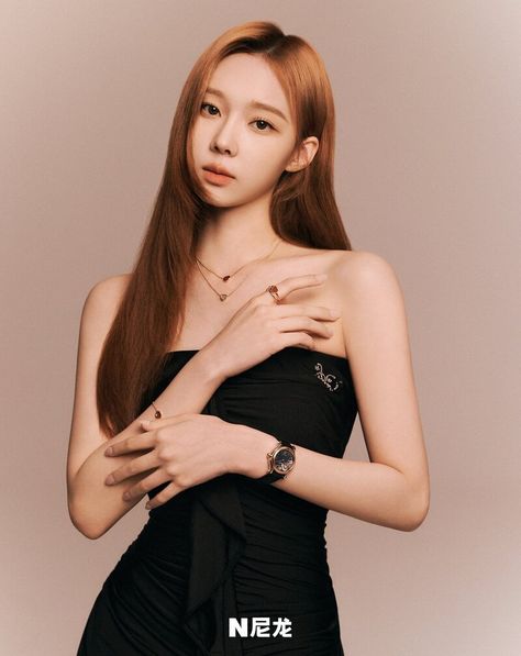 #aespa #my #kpop Winter Photoshoot, Winter Aespa, Model Face, Kim Min, Black Mamba, Foto Instagram, Winter Dresses, Kpop Girl Groups, South Korean Girls