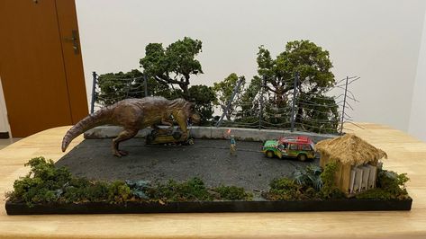 Peter Hui - Jurassic Park T-rex breakout diorama Park Diorama, Lego Jurassic Park, Jurassic Park T Rex, Dinosaur Bedroom, Janmashtami Decoration, Jurassic Park Movie, Lego Jurassic, Jurrasic Park, Jurassic World Fallen Kingdom