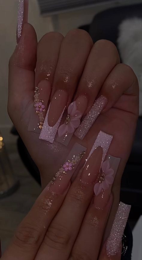 Acrylic Nails Ideas With 3d Flowers, Pink Flower Charm Nails, Nails Pink Quinceanera, Flower On Acrylic Nails, Pink Nails Acrylic For Quince, Nail Designs Bday, Like Pink Nails, Medium Nails Birthday, Pink Nails Acrylic Coffin Design