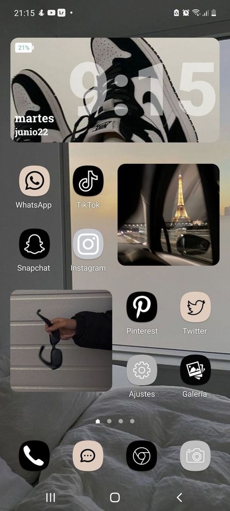 Cute Iphone Widget Design, Android Widget Design Aesthetic, Black Aesthetic Iphone Layout, Aesthetic Iphone Widget Design, That Girl Widgets, I Phone Widget Aesthetic, Android App Layout, Phone App Aesthetic, Wallpaper Iphone Widget Ideas