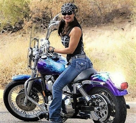 Steel Cowgirl, on Her killer custom Dyna. Capira, Women Riding Motorcycles, Chicks On Bikes, Biker Lifestyle, Motorbike Girl, Harley Bikes, Biker Chic, Lady Riders, Hot Bikes