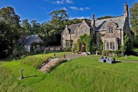 Down St Mary, Crediton, Devon, EX17 7 bed detached house - £2,000,000 Dream Homes, Exeter, Devon House, English Houses, Country Houses, St Mary, House 2, Property Listing, Detached House