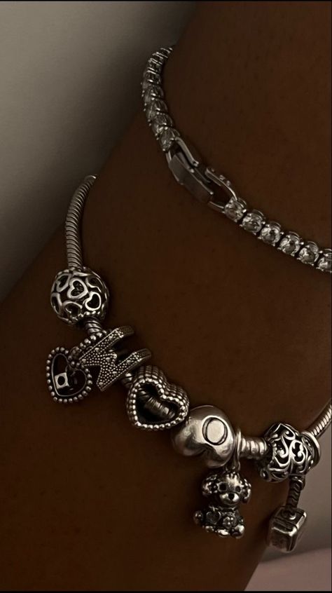 Pandora Necklace Set, Stacked Pandora Bracelets, Pandora Bracelet Stacking Ideas, Pandora Bracelet Stack, Aesthetic Silver Jewelry, Pandora Bracelet Charms Ideas, Girly Bracelets, Pandora Charms Bracelet, Pandora Bracelet Designs