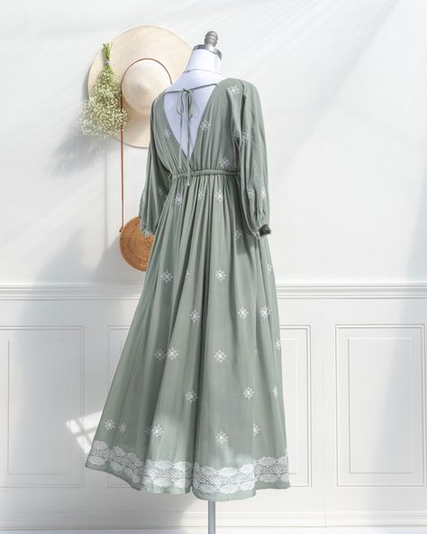 Garden Wedding, Green Maxi Dresses, French Style Dresses, French Style Dress, Dresses Cottagecore, Cottagecore Dresses, Dresses French, Dresses For Spring, French Dress